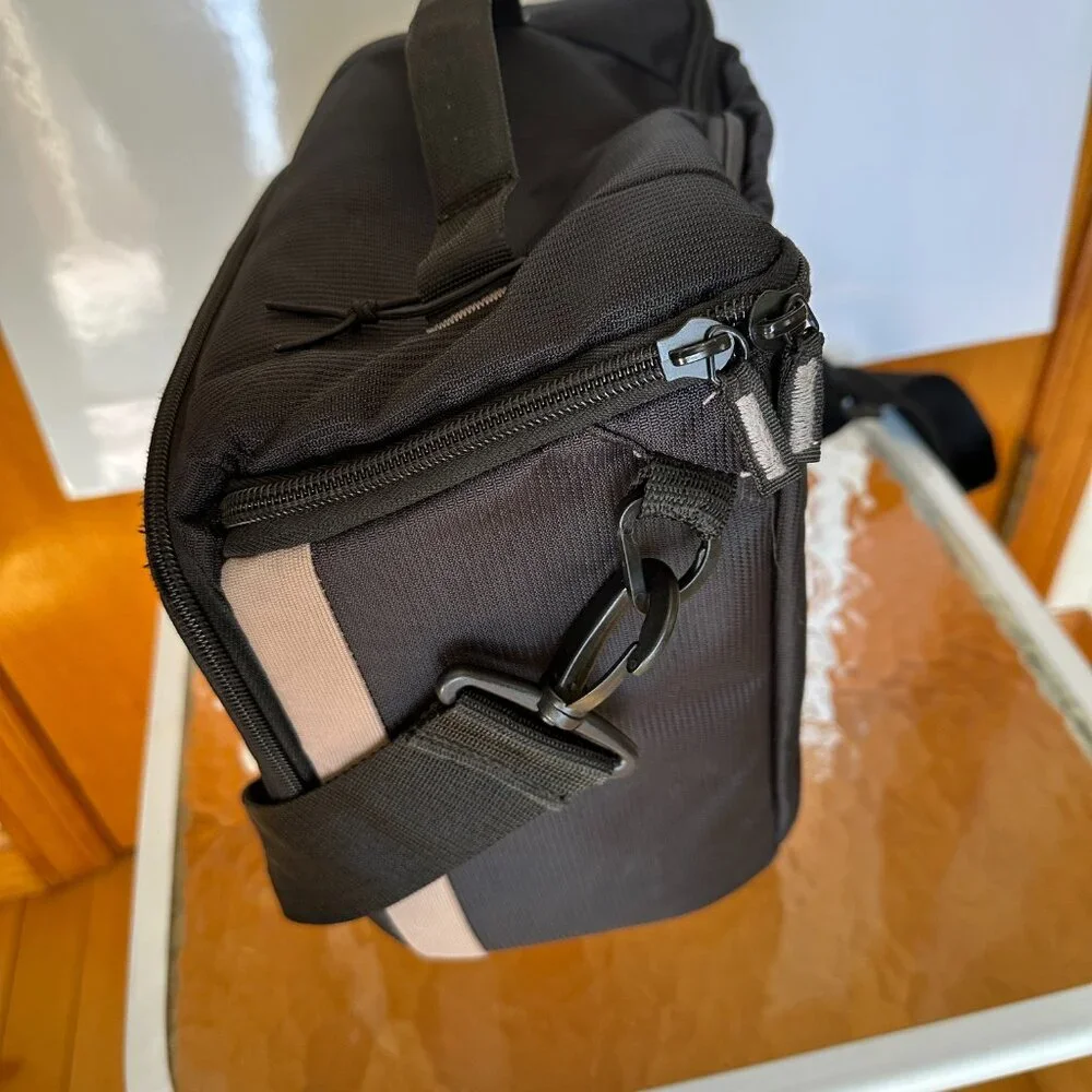 Case Logic - Camera Shoulder Bag